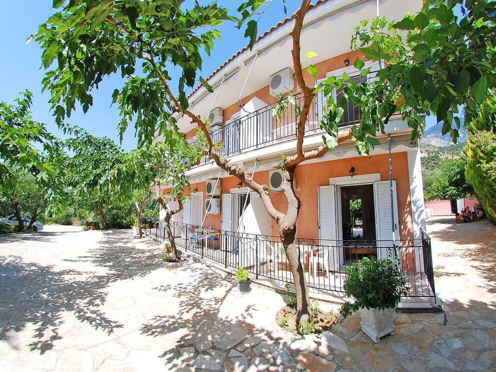 Emilia Apartments Trapezaki  Luaran gambar