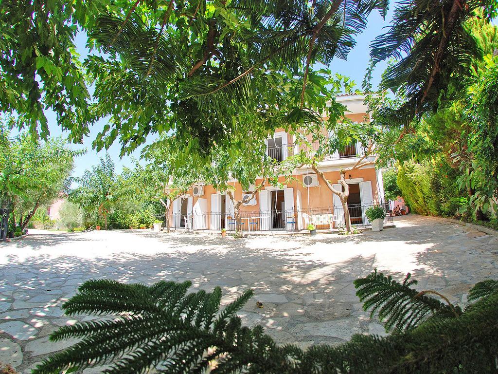 Emilia Apartments Trapezaki  Luaran gambar
