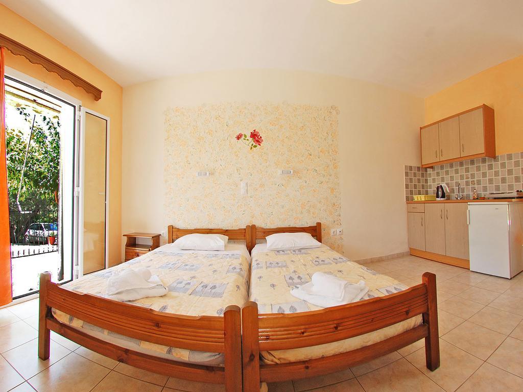 Emilia Apartments Trapezaki  Bilik gambar
