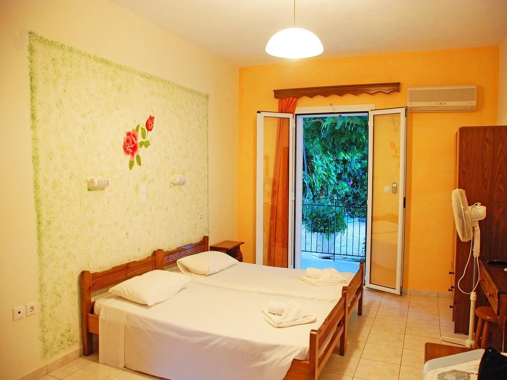 Emilia Apartments Trapezaki  Bilik gambar
