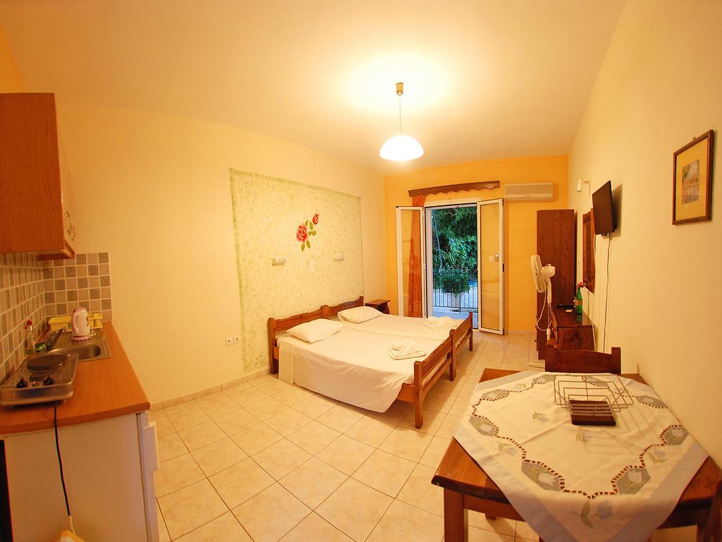 Emilia Apartments Trapezaki  Bilik gambar